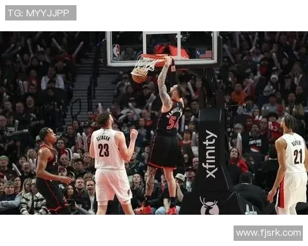 开拓者队客场惨败给猛龙队，失去连胜势头